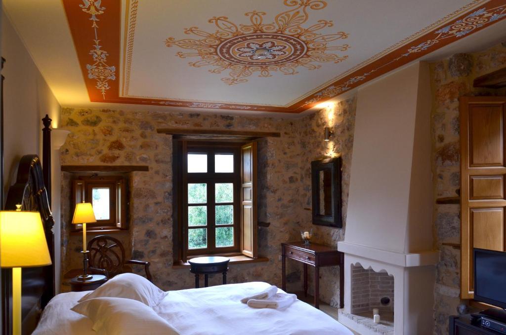 Archontiko Chioti Hotell Leonídion Rom bilde