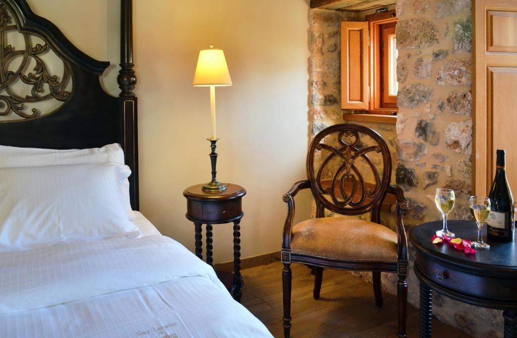 Archontiko Chioti Hotell Leonídion Rom bilde